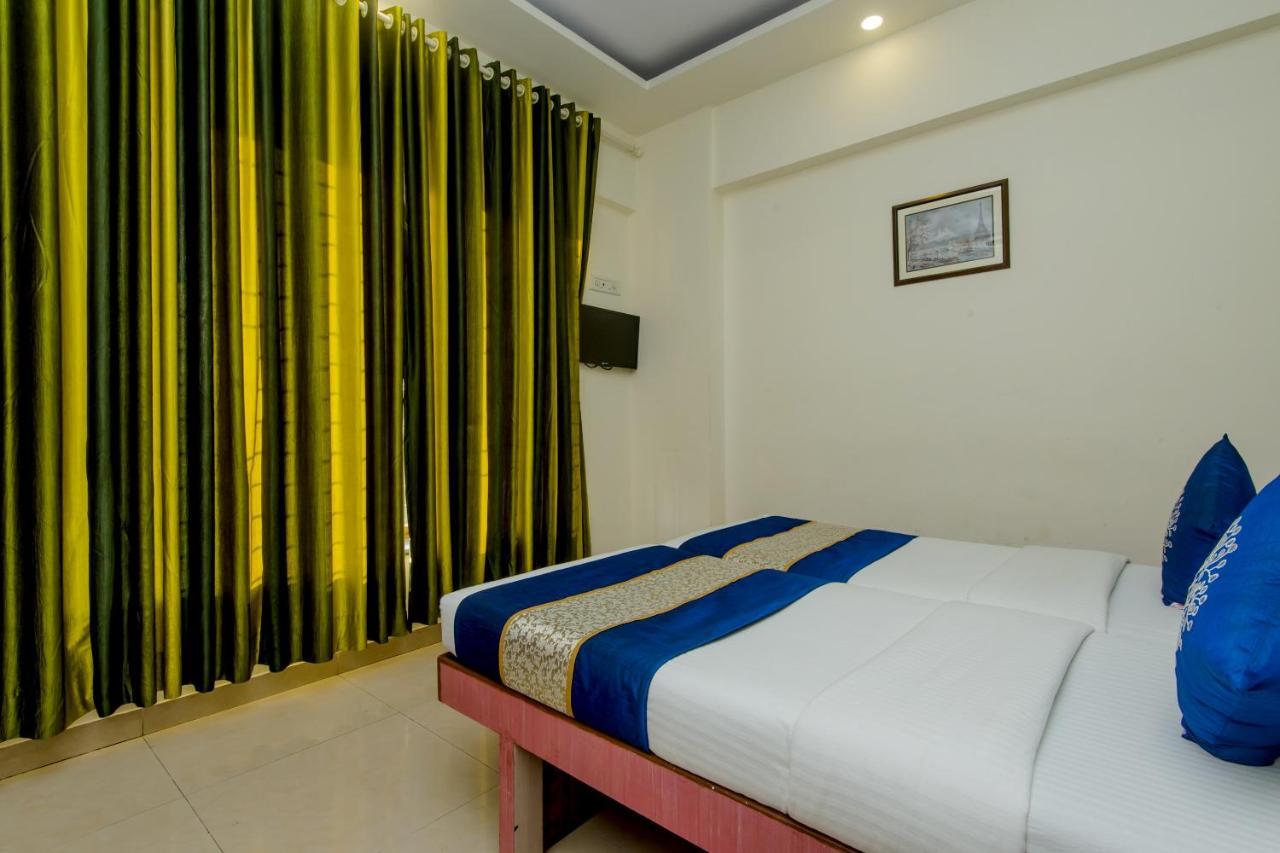 Fabhotel Annex Executive Bombay Exterior foto