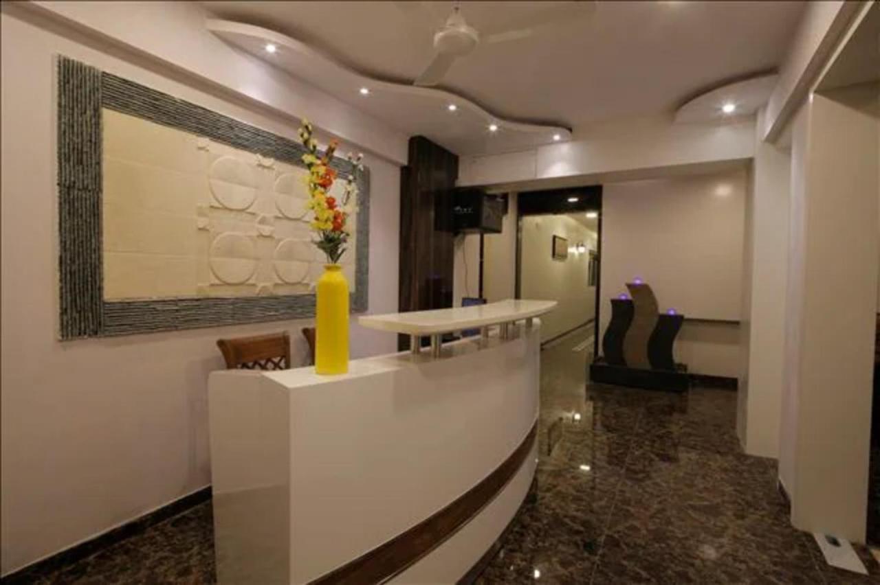 Fabhotel Annex Executive Bombay Exterior foto