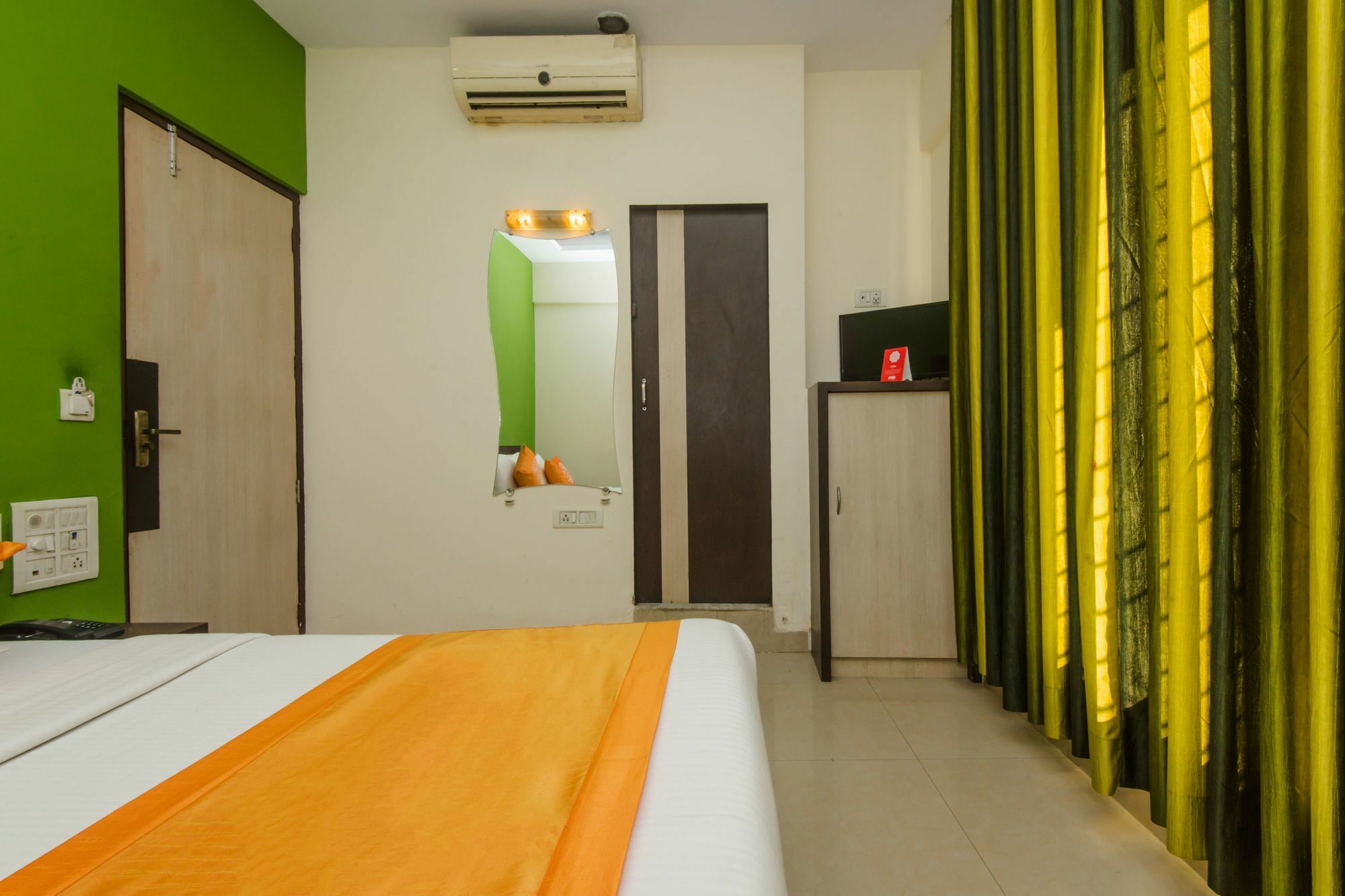 Fabhotel Annex Executive Bombay Exterior foto