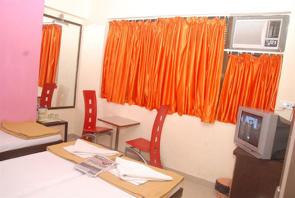 Fabhotel Annex Executive Bombay Exterior foto
